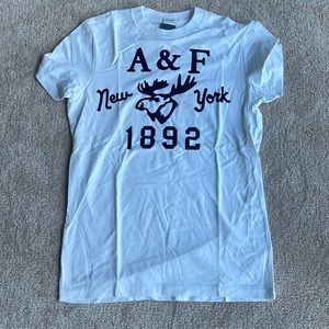Brand new Abercrombie Mens Muscle White tee